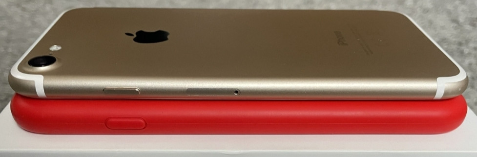 Айфон iPhone 7 32Gb. Gold Neverlock. Киев - изображение 2