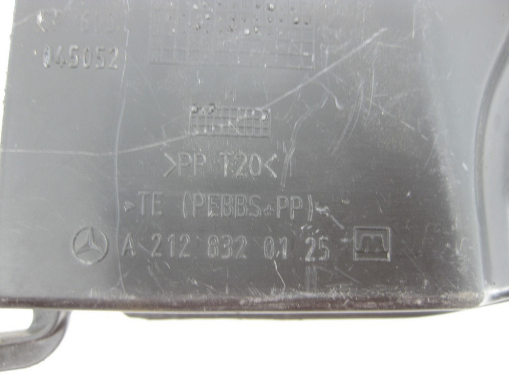 Mercedes-Benz  A2128320125 Водостік впускного повітряного каналу на грубку праворуч E-Class W212 Одеса - фото 8