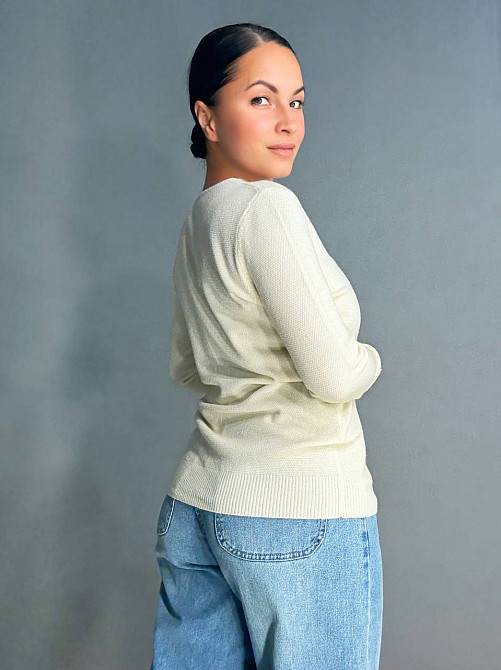 Свитер женский A-N 02493 букле с пуговицами тонкий и теплый базовый, молочний, one size Киев - изображение 3