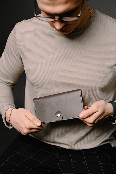 Мужское портмоне из натуральной гладкой кожи SR014 (Коричневый) Сумы - изображение 3