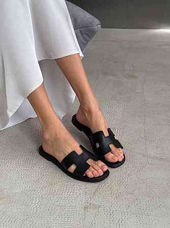 Mermaid Жіночі шльопанці з натуральної шкіри на низькому ходу чорні класичні Mermaid 2393 р. 36 Коломия