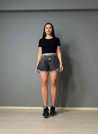 Шорти жіночі джинсові Liana 4-037 короткі розкльошені А-силует з бахромою і ременем чорні, чорний, 29, 29, 74 см Київ