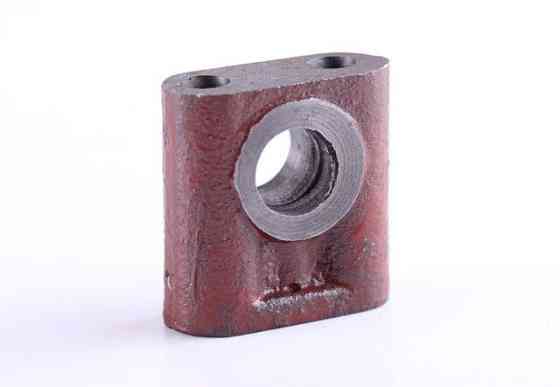 Стійка осі коромирад двигуна KM385BT мінітрактора Мукачево