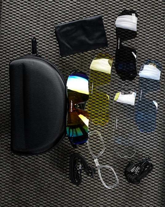 Очки тактические OAKLEY (5 линз) с поляризацией Черные  ВТ6825 Одесса - изображение 1