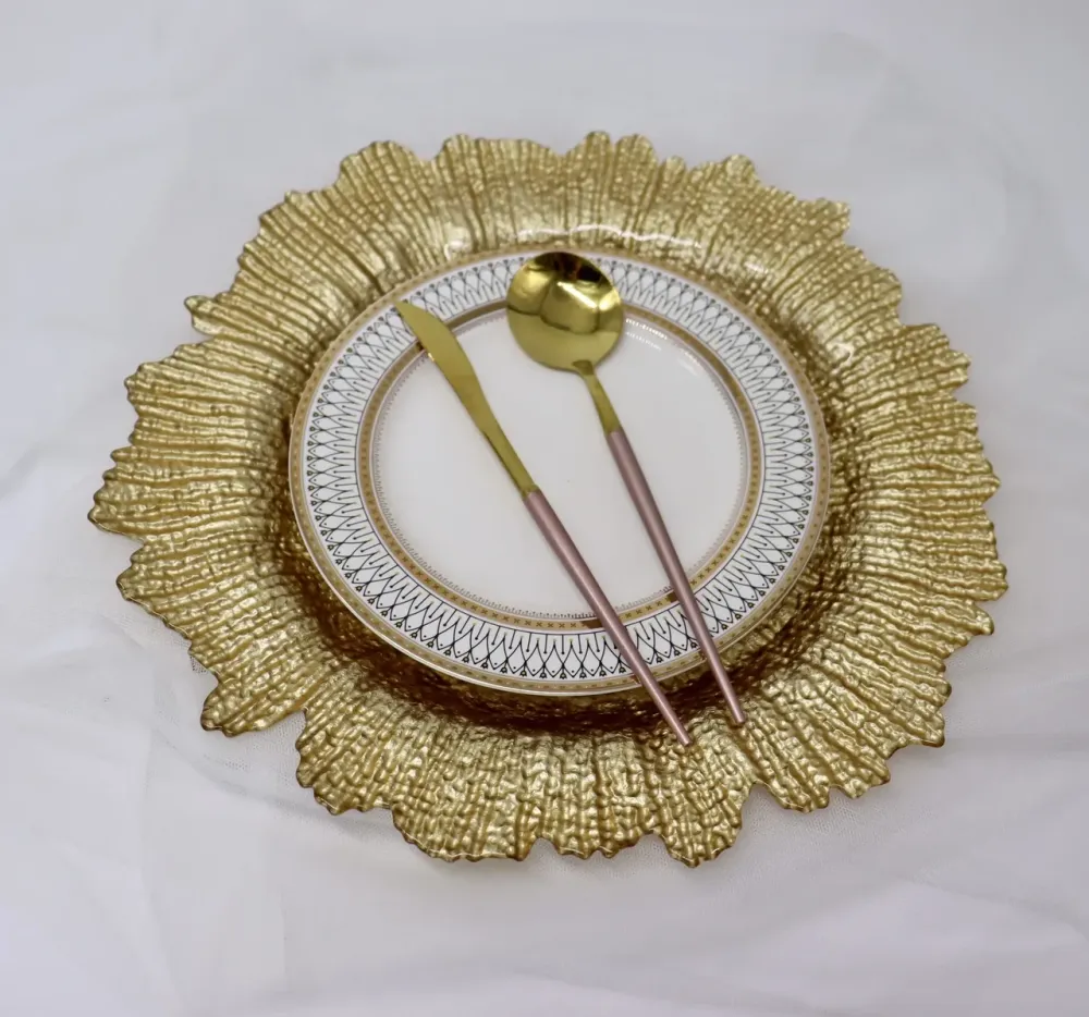 Тарілка пластикова, міцна підставна для столу якісна, діаметр 30 см, колір золото. Кам'янець-Подільський - фото 5