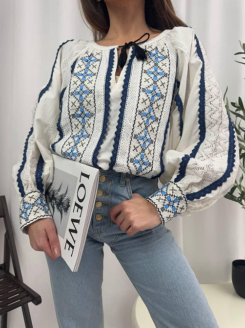 Женская современная вышиванка с геометрическим орнаментом 80% хлопок, 20% полиэстер. 44 Одесса - изображение 1