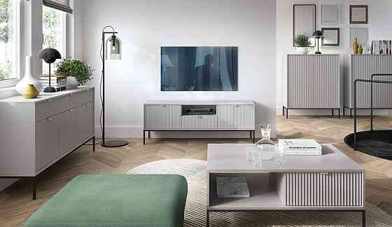 Комод Perfect Home Нова / Nova 3-дверний з 3 шухлядами і чорними ніжками KSZ154 Сірий (PFH-091242) Дніпро