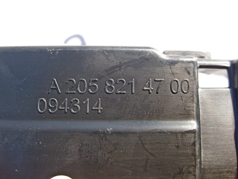 Mercedes-Benz  A2058214700 Кабельний канал під переднім правим сидінням C-Class W205 Одесса - изображение 3