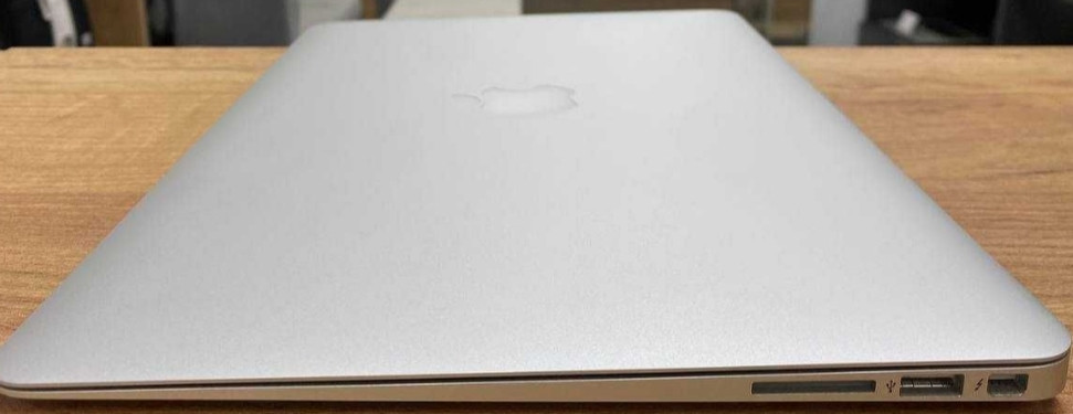 Ноутбук: MacBook Air 2017 (2020) 15 8/128Gb. Киев - изображение 1