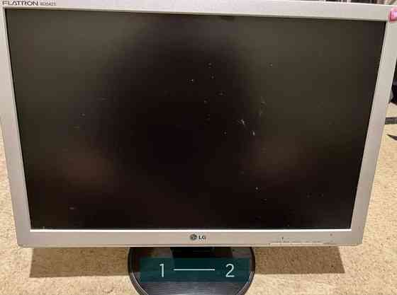 Монитор: LG W2042S. Киев