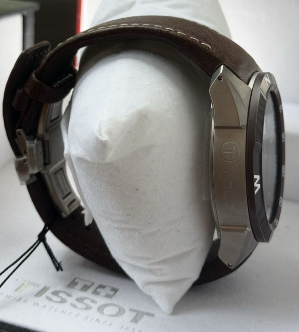 Чоловічі годинники Tissot T-Touch Expert Solar II Swiss Edition Київ - фото 4