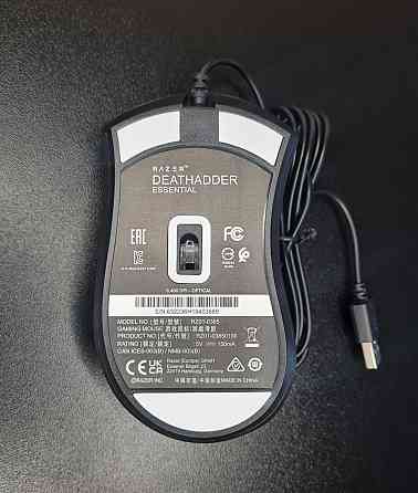 Ігрова дротова мишка Razer DEATHADDER ESSENTIAL RGB Клевань