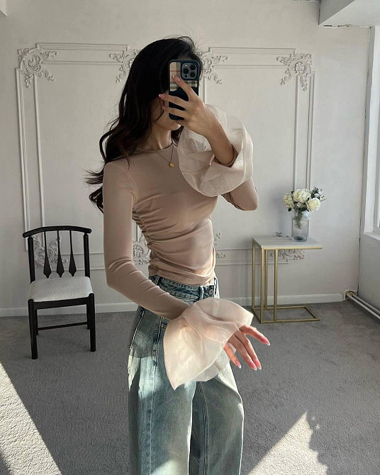 Жіночий стильний лонгслів з воланами з  турецької віскози + органза Одеса - фото 1