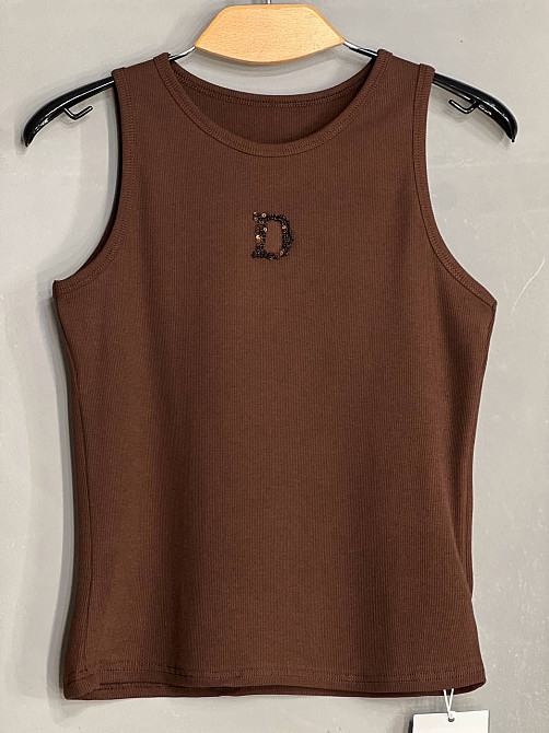 Майка жіноча A-N 27035 у рубчик з вишивкою літери D пайєтками, коричневий, one size Київ - фото 11