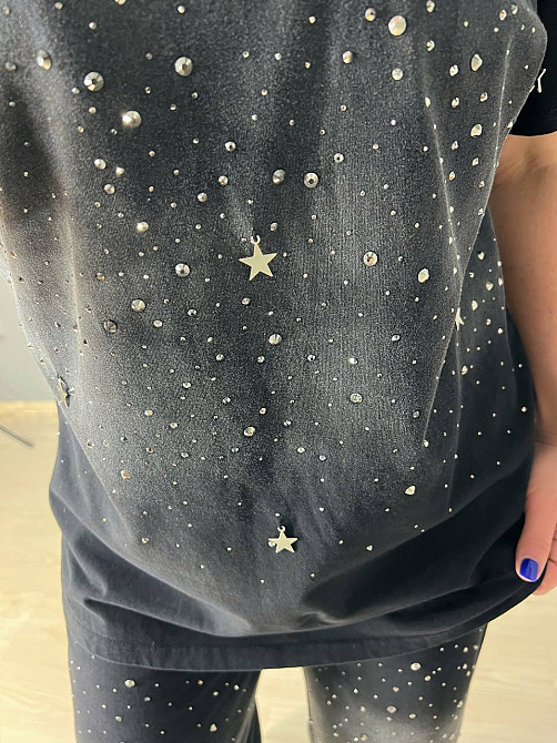 Костюм женский YUJIE YISHANG 7219 вареный тай дай футболка с брюками в камнях черный, черный, L Киев - изображение 2