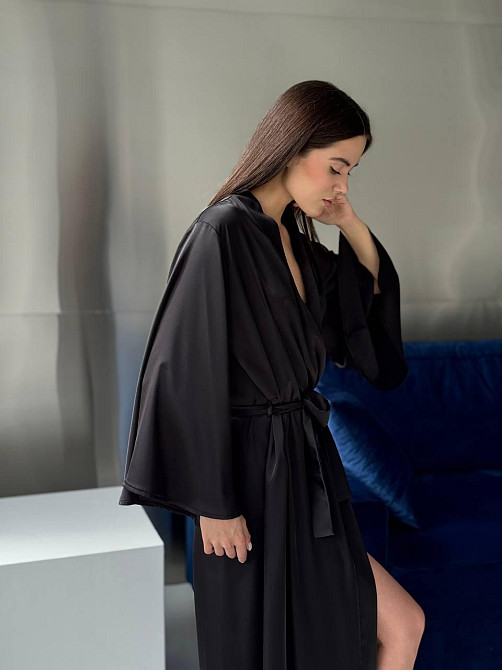 Жіночий довгий шовковий халат Черный XS/M Харьков - изображение 5