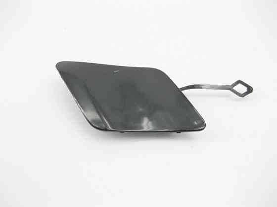 Mercedes-Benz  A2048850526 Нова кришка - заглушка буксирувального гака в передньому бампері C-Class W204 Одесса