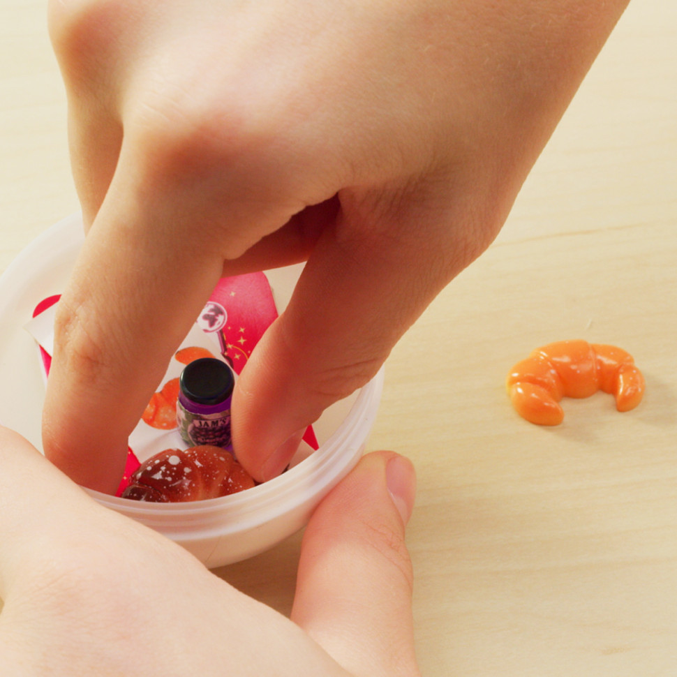 Ігровий набір з сюрпризом Пікнік Mini World 2305003 зі стікерами Вінниця - фото 3