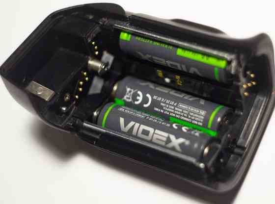 Nikon F4 з батблоком. Харків