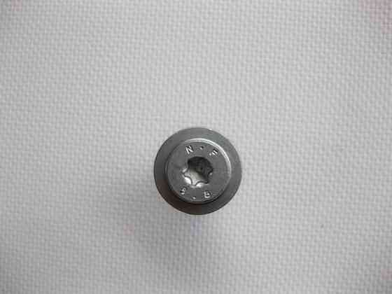 Mercedes-Benz  A0099906304 Болт кріплення ременя безпеки M11X25 T45 Torx Одесса