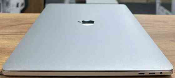 Ноутбук MacBook Pro 15 (2018) i7/ 16/512Gb. Київ