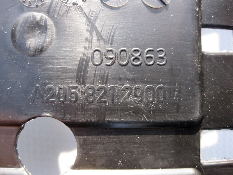 Mercedes-Benz  A2058212900 Кабельний канал під центральною консоллю - підлокітником C-Class W205 Одесса - изображение 3