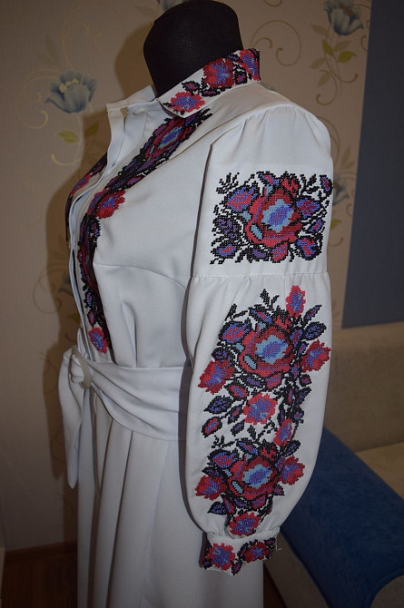 Сукня жіноча вишита бісером 48 р. Коломия - фото 2