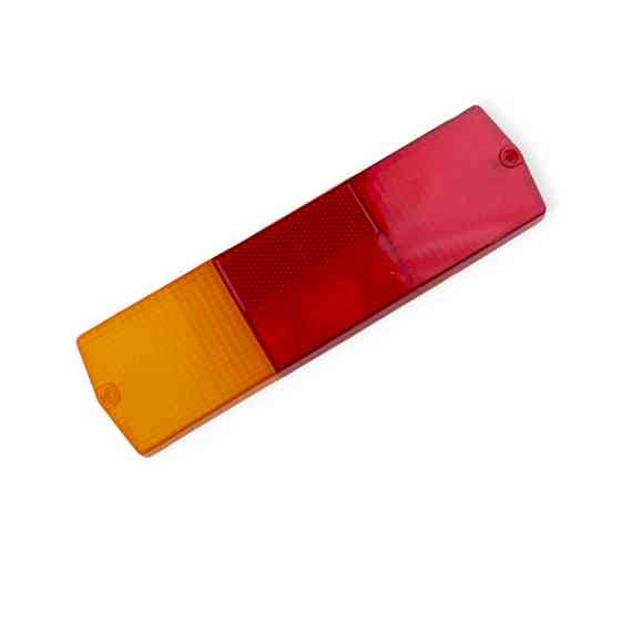 Скло КАМАЗ, ГАЗ 53 заднього лівого (новий зразок) (кріплення на 2 болти) ліхтаря Мукачево