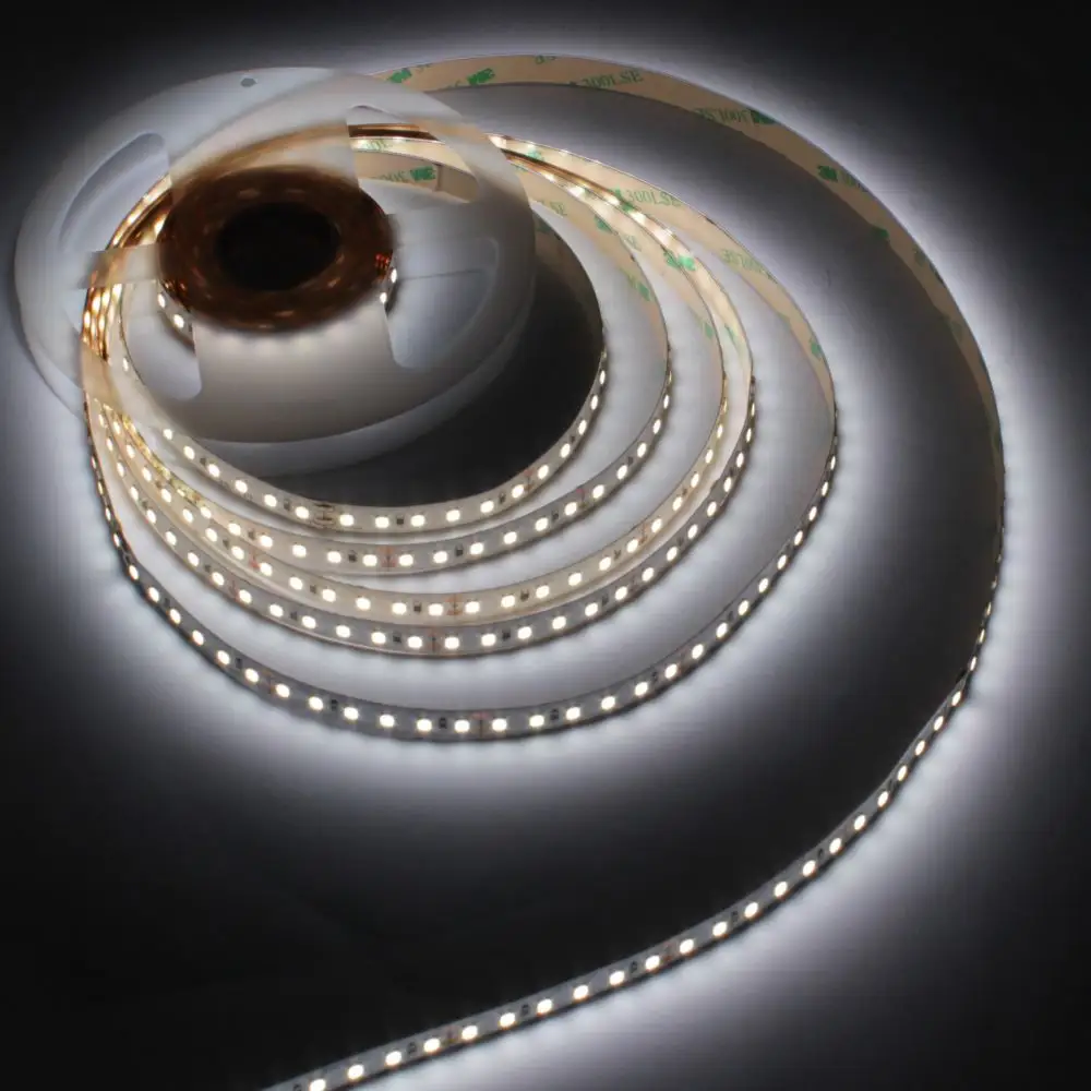 LED-STIL LED стрічка LED-STIL 6000K, 14,4 W, LEDS SAMSUNG 2835, 120 шт, IP20, 24V, 1500 LM Коломия - фото 1