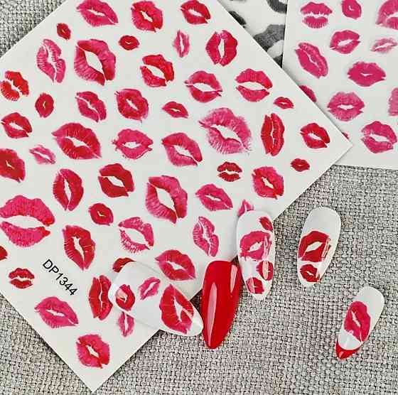 Наклейки для нігтів “Губи” – дизайн поцілунки Київ