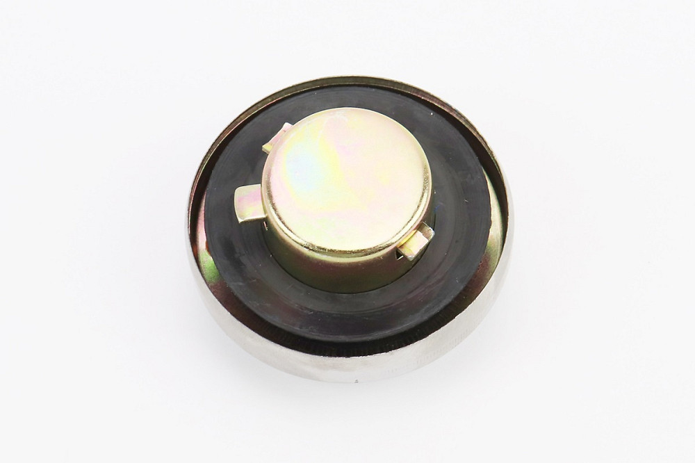 Кришка бака кругла з ключем Киев - изображение 2