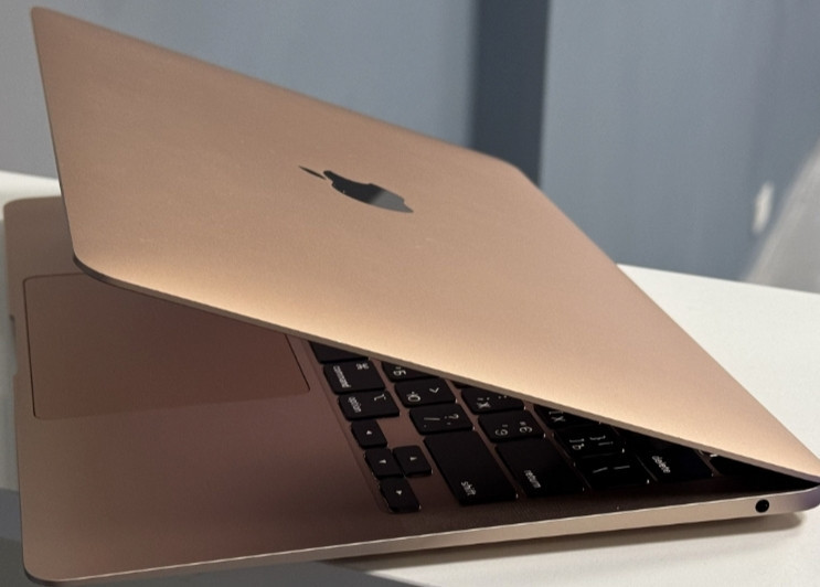 Ноутбук MacBook Air M1 (2020) 8/256Gb. SSD Київ - фото 7