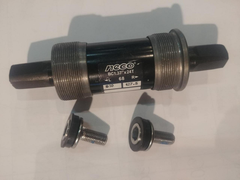 Каретка велосипедна нерозбірна (квадрат) (L-127.5mm) Мукачево - фото 1