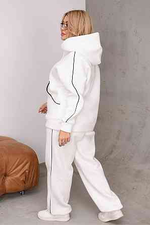 Жіночий теплий костюм з капюшоном Одеса