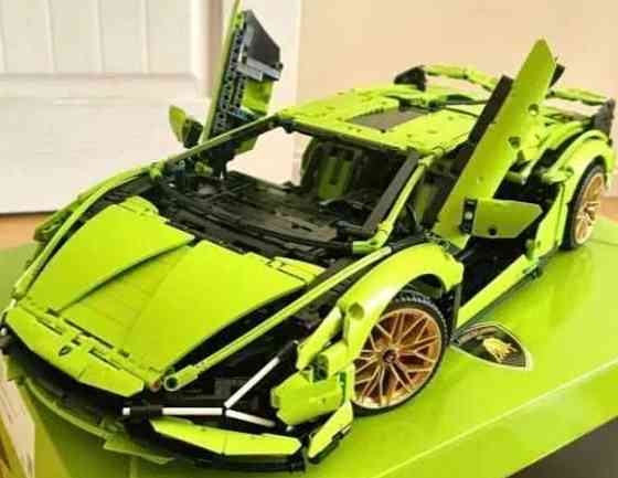 LAMBORGHINI на 3696 деталей, маштаб 1:8 Конструктор схожий на LEGO. Київ