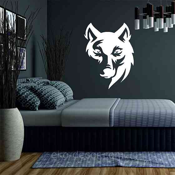 Декоративне настінне Панно «Вовк», Декор на стіну 70*53 см, Білий Київ