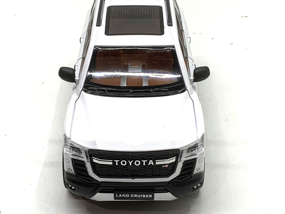 Машина Автосвіт Toyota Land Cruiser інерційна відчиняються двері капот багажник 20 см 1:24 Біла (AP-2034) Чернігів - фото 7