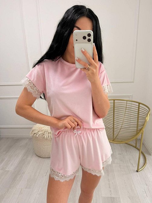 Жіноча піжама двійка з велюру з мереживом Одеса - фото 1