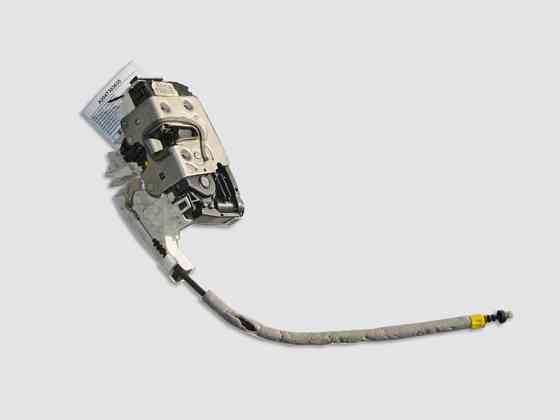 Mercedes-Benz  A2047303635 Замок задніх правих дверей С-Class W204 E-Class W212 GL GLS X166 CLS C218 ML GLE W166 Одесса