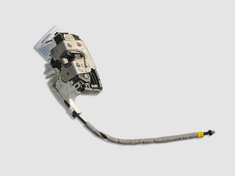 Mercedes-Benz  A2047303635 Замок задніх правих дверей С-Class W204 E-Class W212 GL GLS X166 CLS C218 ML GLE W166 Одесса - изображение 1