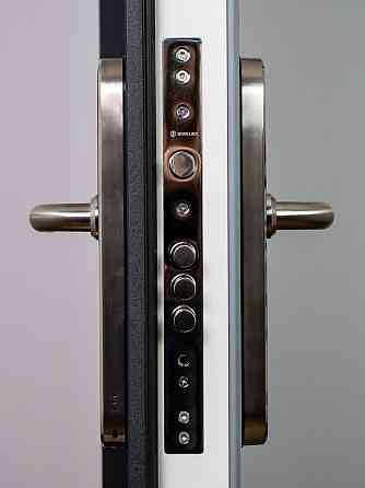 Умный дверной биометрический замок SEVEN LOCK SL-7768BF silver Киев