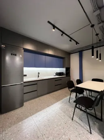 Оренда офісу з окремим входом 100 м² — готовий до роботи Дніпро