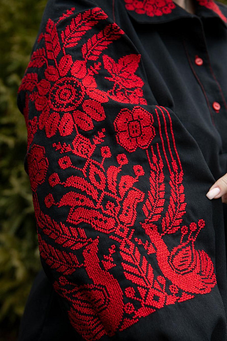 Вышиванка женская, льняная, черная, с длинным рукавом, топ Киев - изображение 6