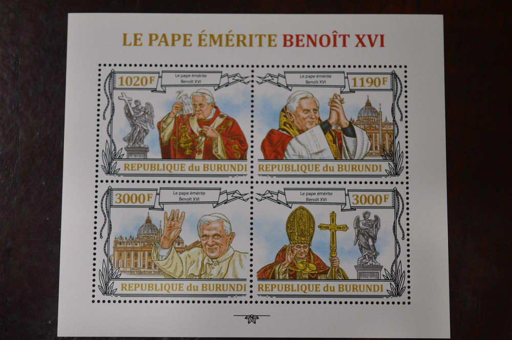 Бурунді. Марки. Блок. (А-39) Полтава - фото 1