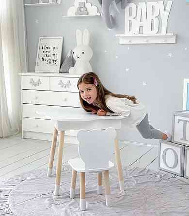 Новинка! Детский белый столик тучка с нишей и стульчик мишка белый 65480 Киев