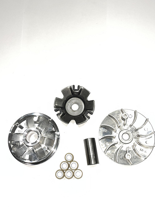 Варіатор передній скутер 4 Т Китай 125/150 (палець, повна щока) Мукачево - фото 1