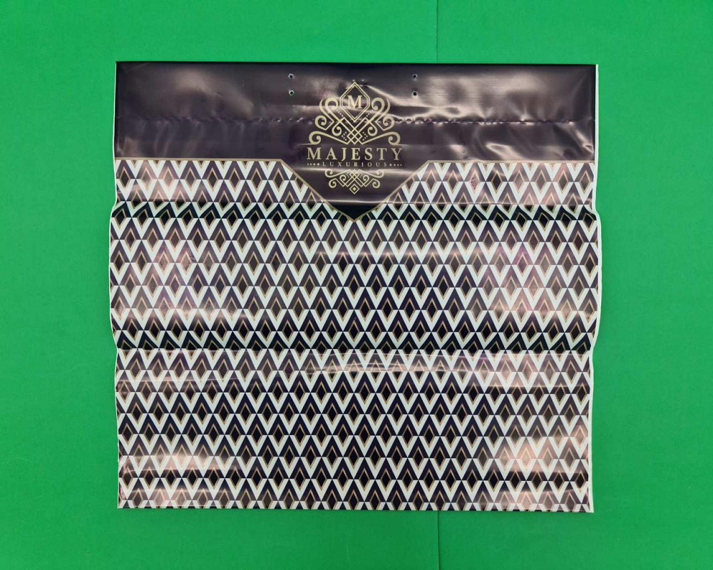 Пакет с пластиковой ручкой (36х37)  