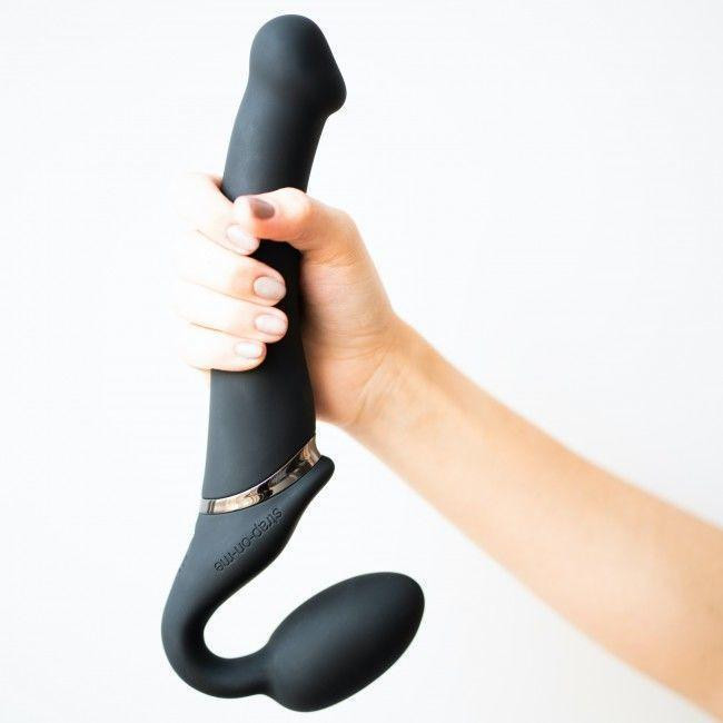 Безремінний страпон з вібрацією Strap-On-Me Vibrating Black M, діаметр 3,8см, пульт ДК, регульований Sex Aura Київ - фото 8