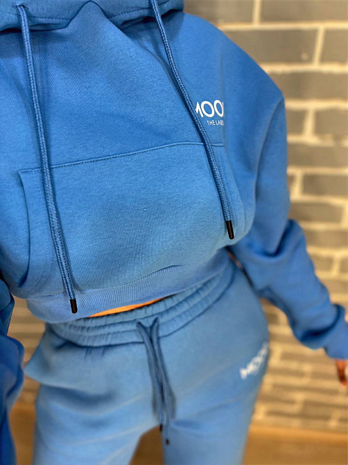 Костюм женский Quzen 493-497 укороченное худи с капюшоном MOOD брюки резинка утепленный синий, синий, M Киев - изображение 14