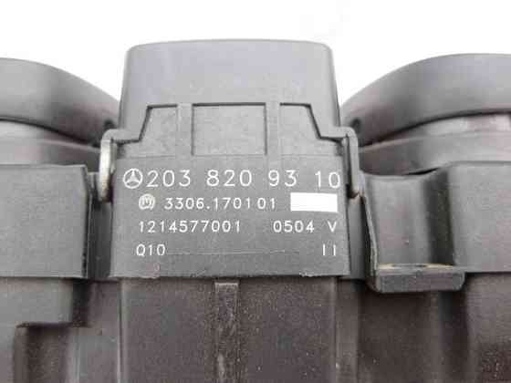 Mercedes-Benz  A2038209310 Блок кнопок аварійки, блокування дверей, "ESP" C-Class W203 Одесса